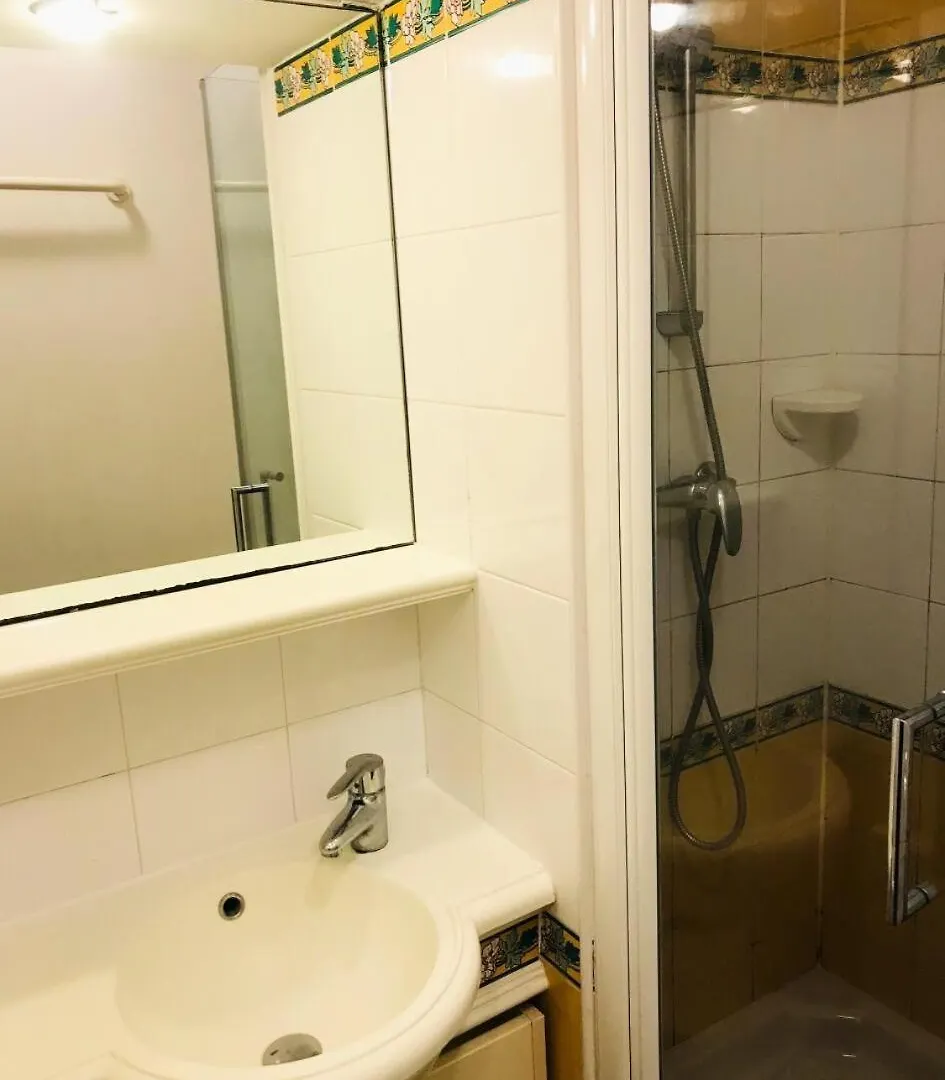 Les Appartements Aux Restanques Du Golfe De St Tropez - Maeva Home - Appartement Vue Mer 3 Pieces 6 Personnes - Confort Mae-8564 Grimaud 0*,  France
